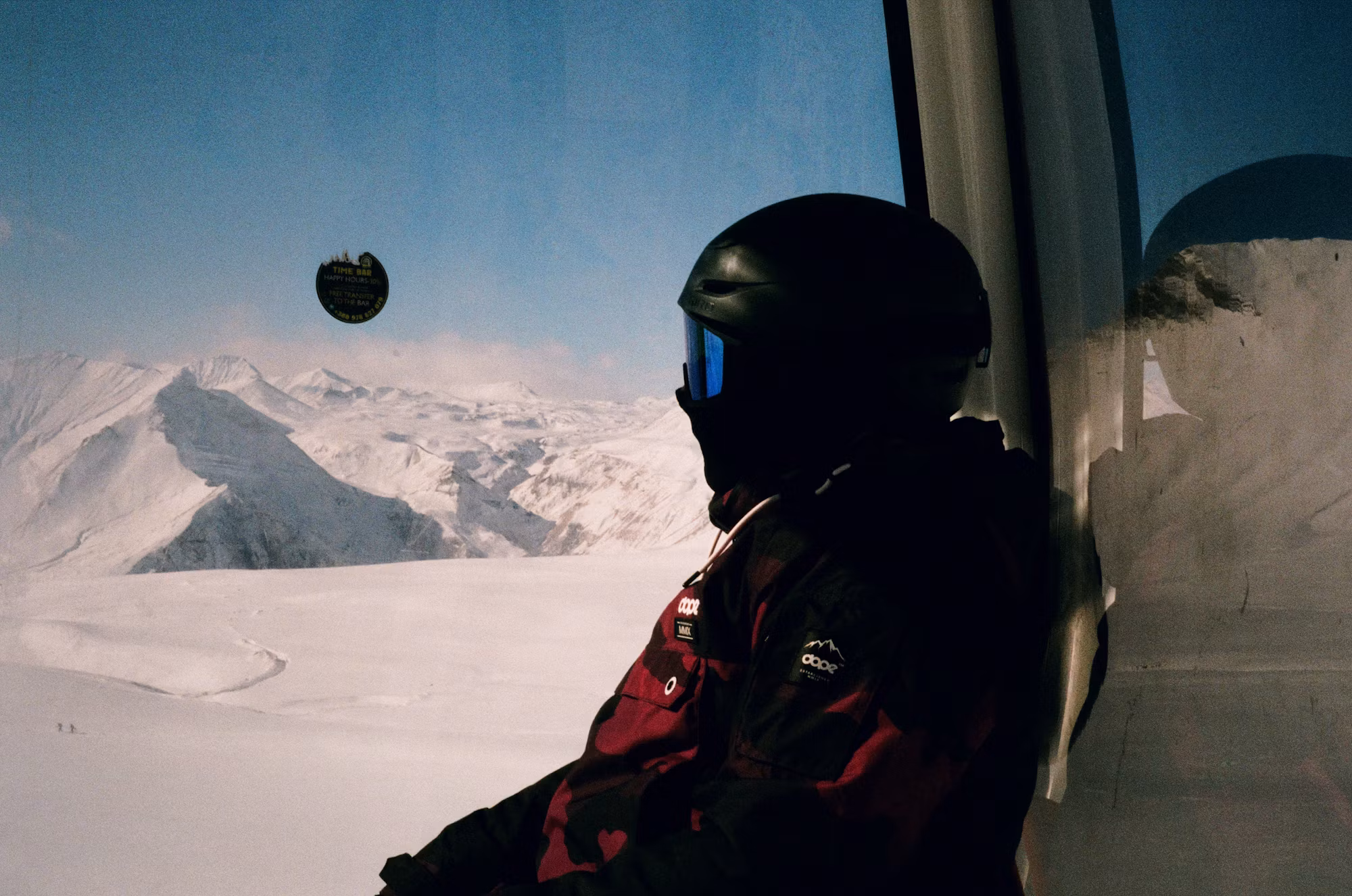 Exploring the Thrill of Snowboarding: Techniques and Tips for Every Rider